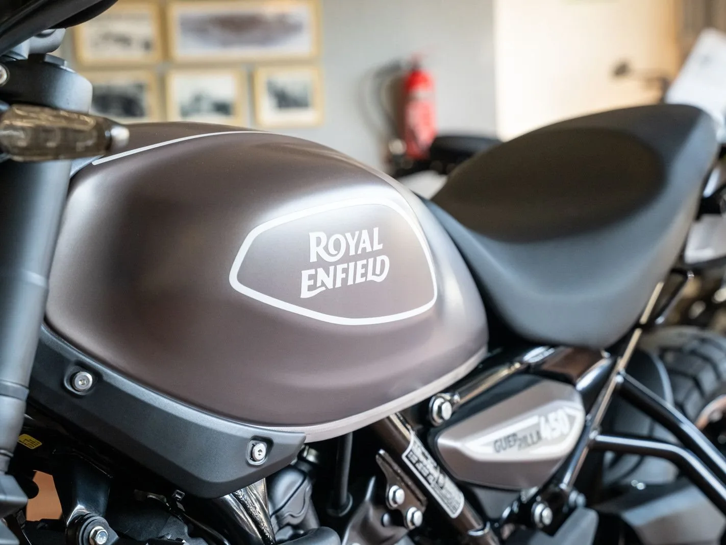 Royal Enfield Guerrilla 450