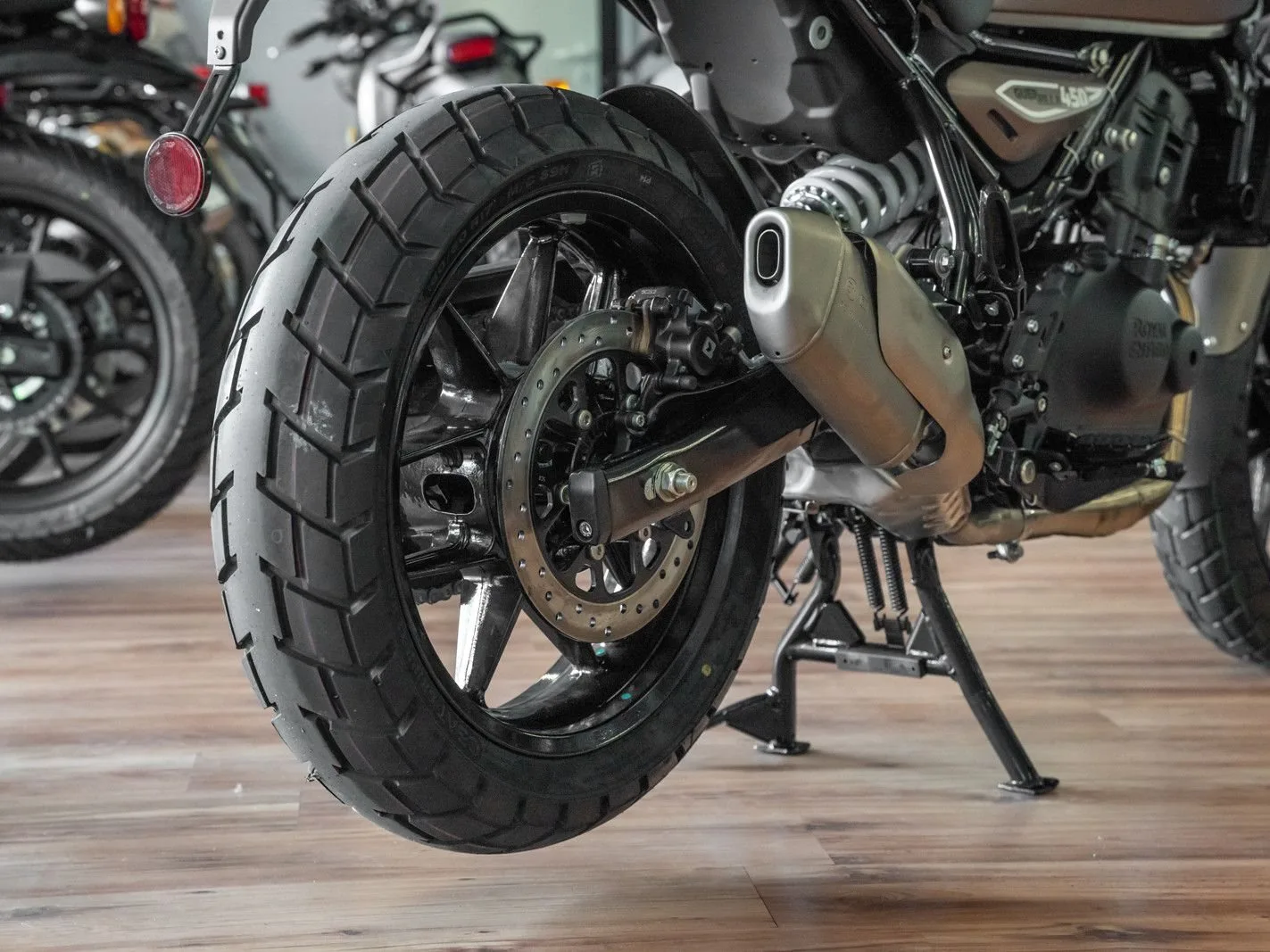Royal Enfield Guerrilla 450