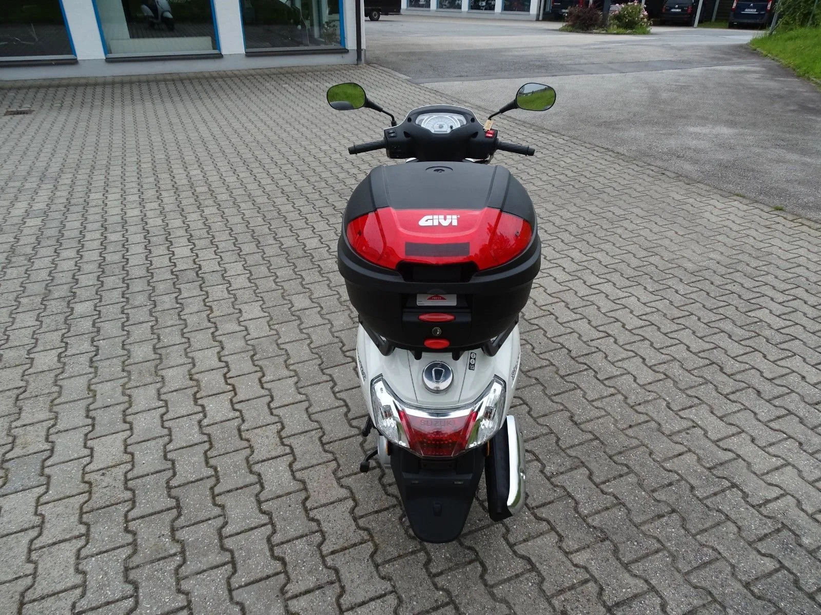 Suzuki Address 125