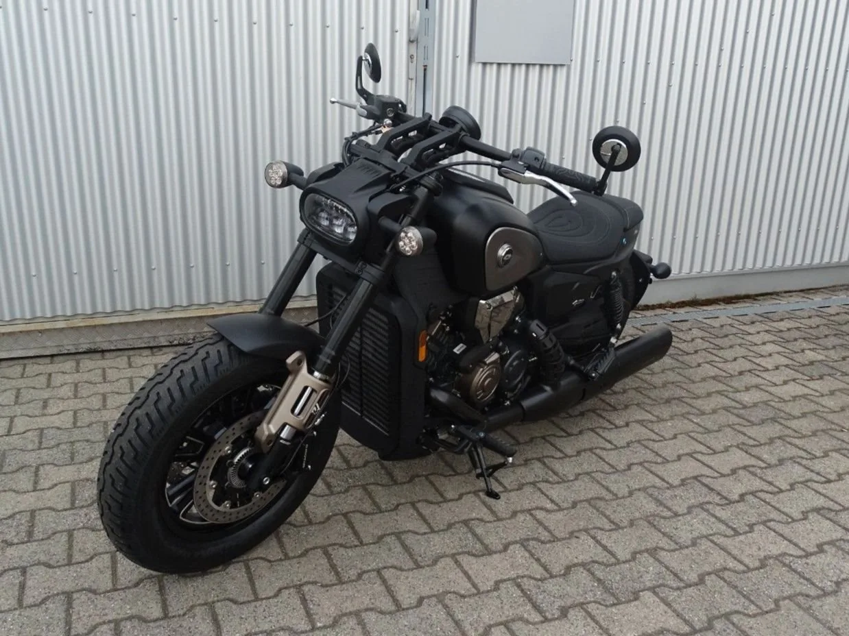 QJ Motor SRV 600V
