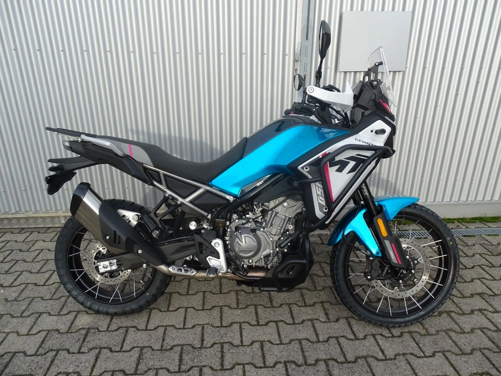 CFMOTO 450MT