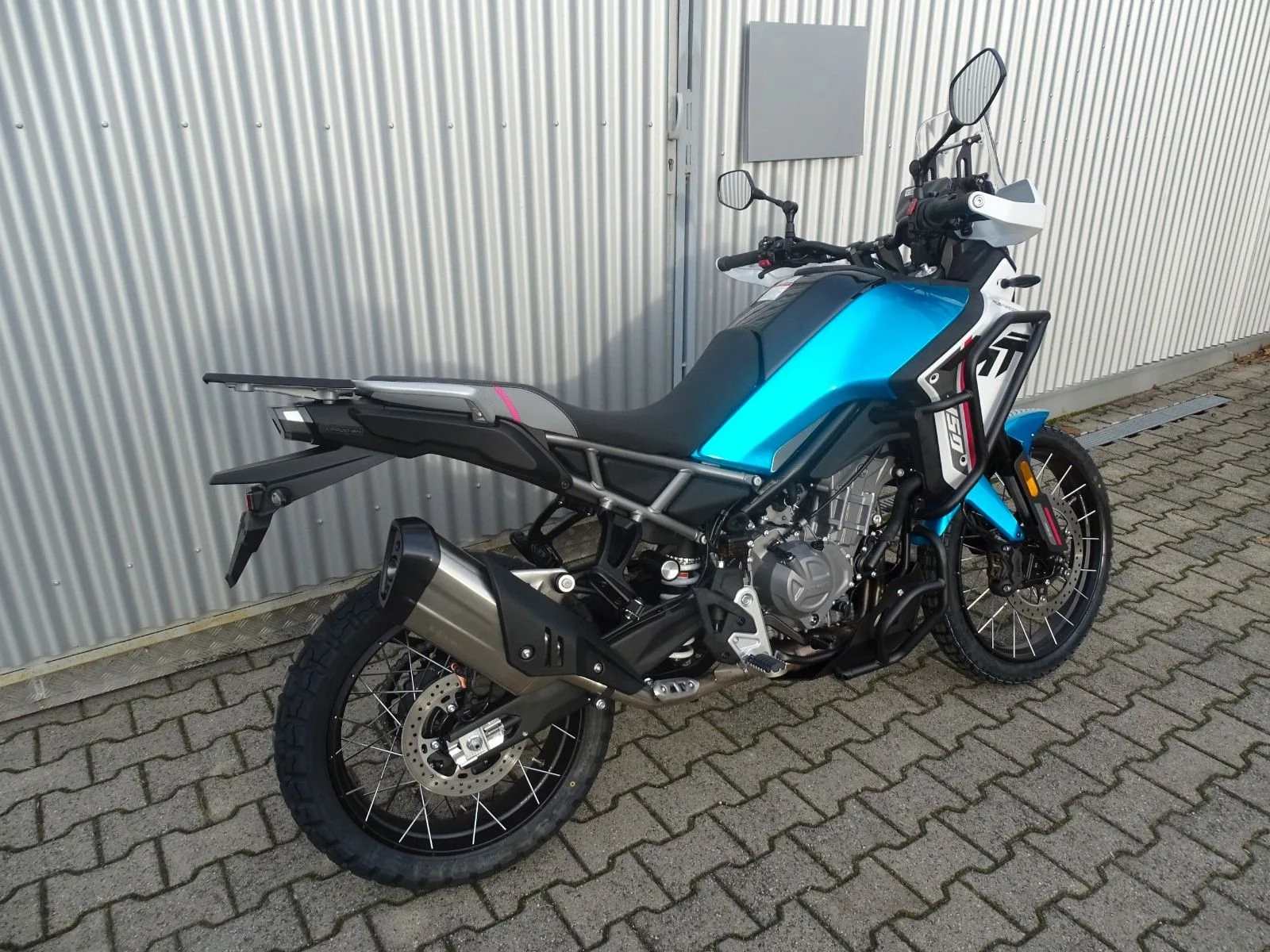 CFMOTO 450MT