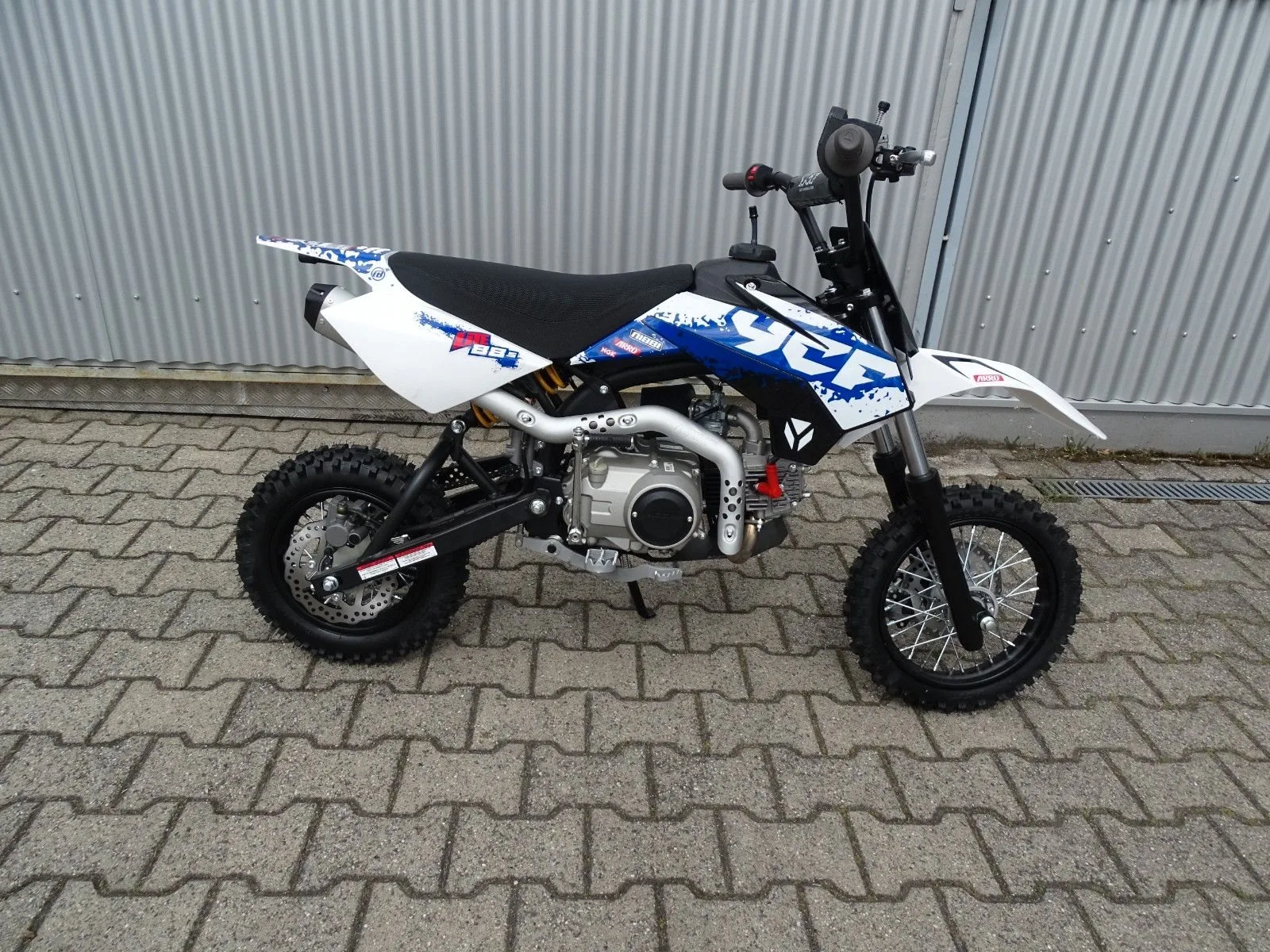 YCF LITE F88S