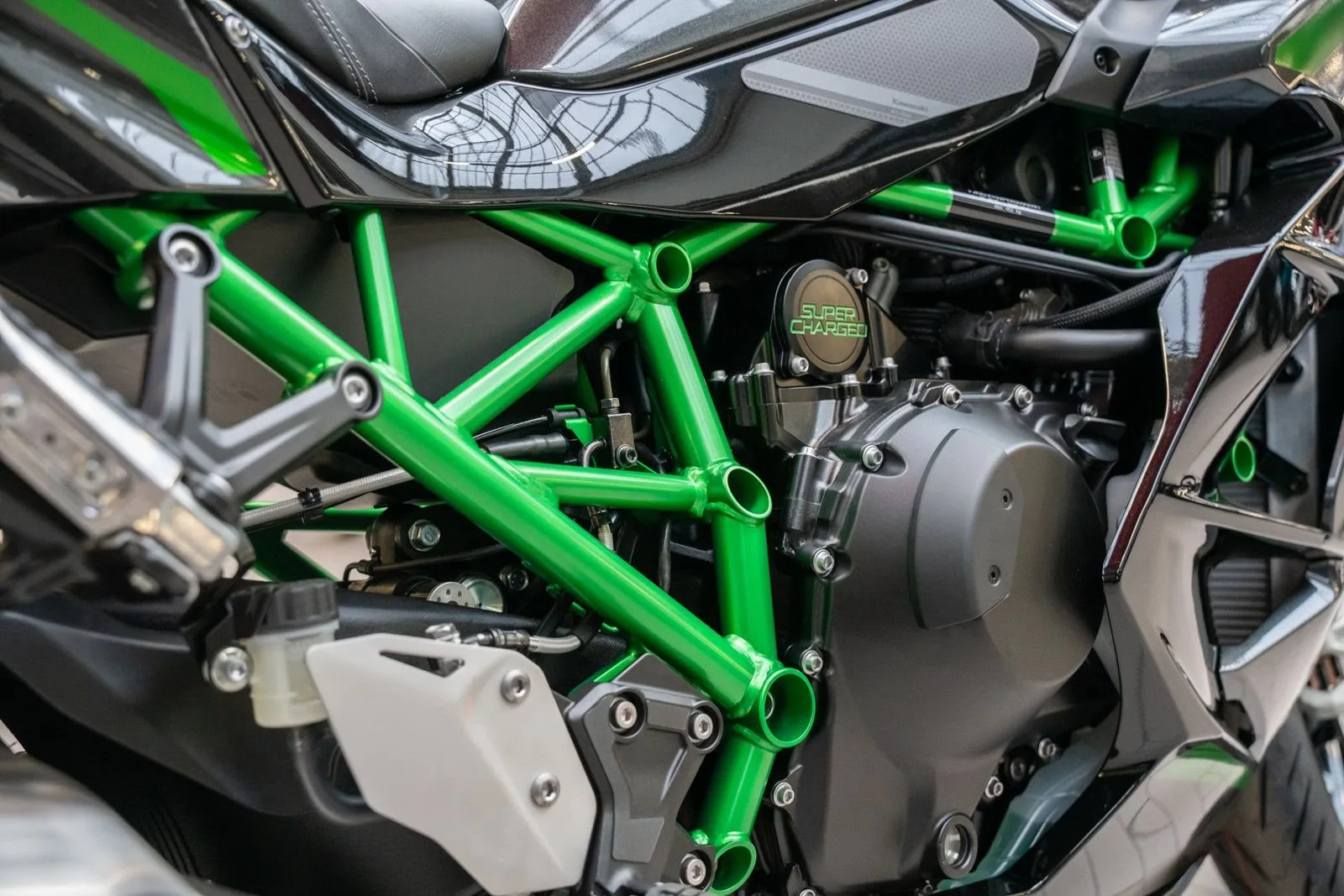 Kawasaki Ninja H2 SX SE