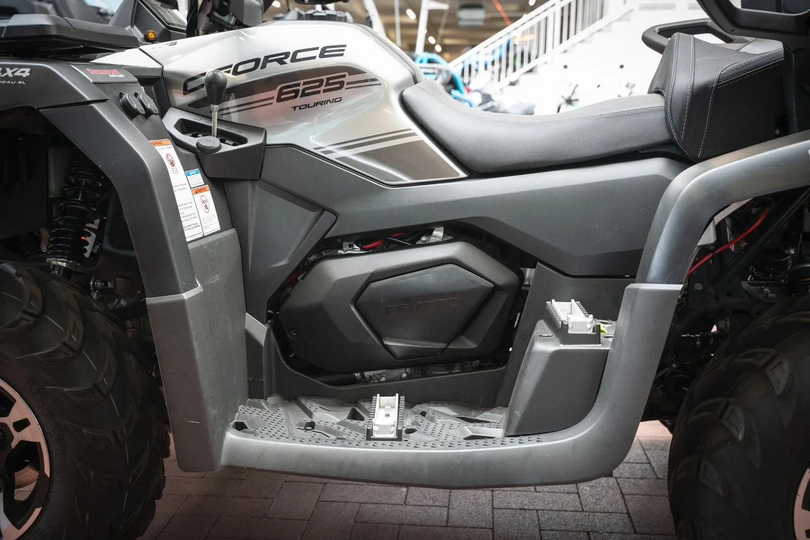 CFMOTO CFORCE 625 Touring