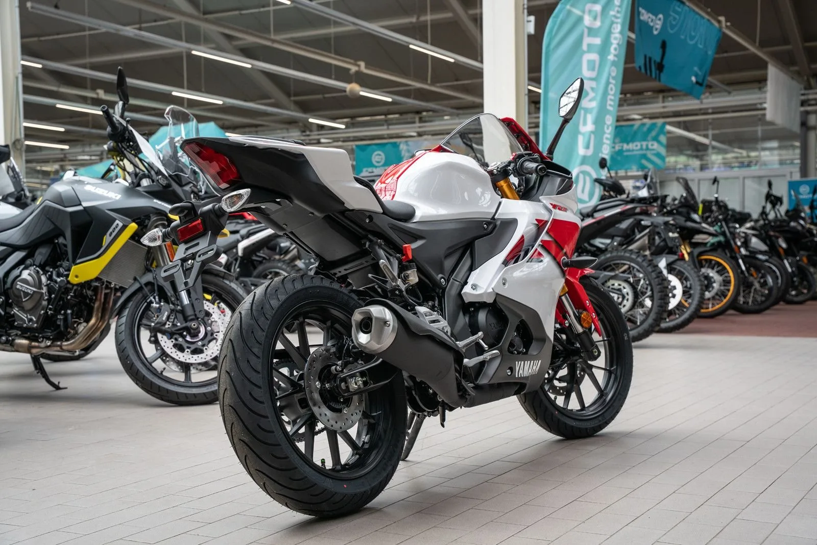 Yamaha R125