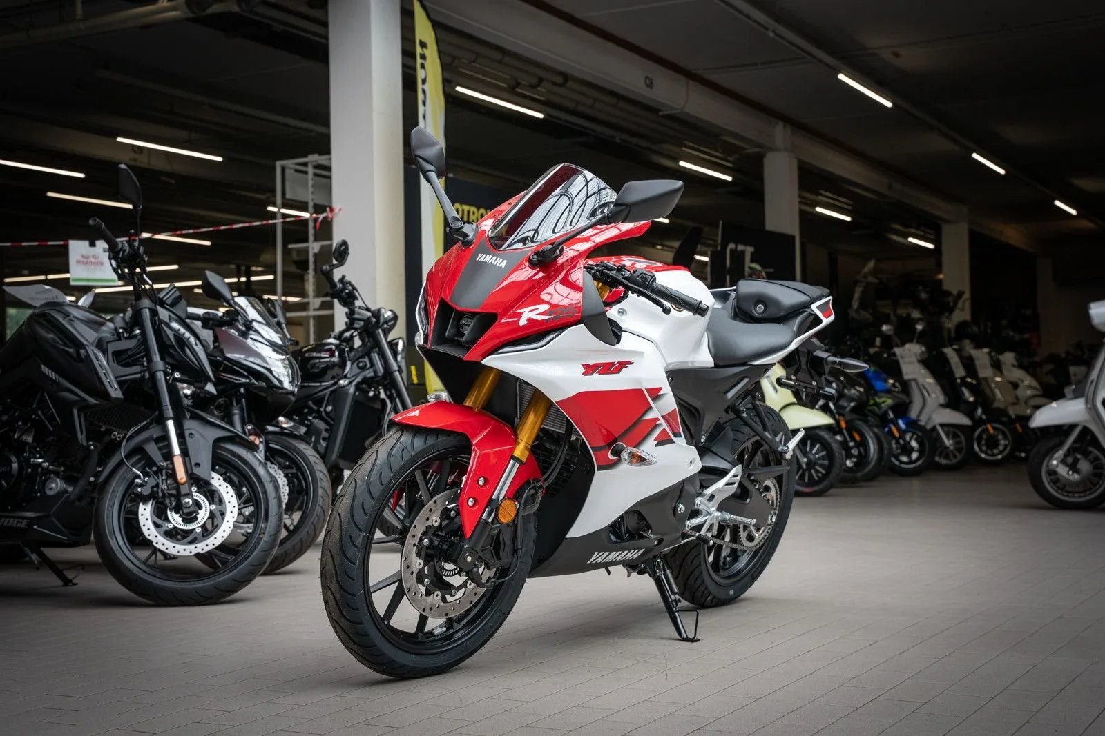 Yamaha R125