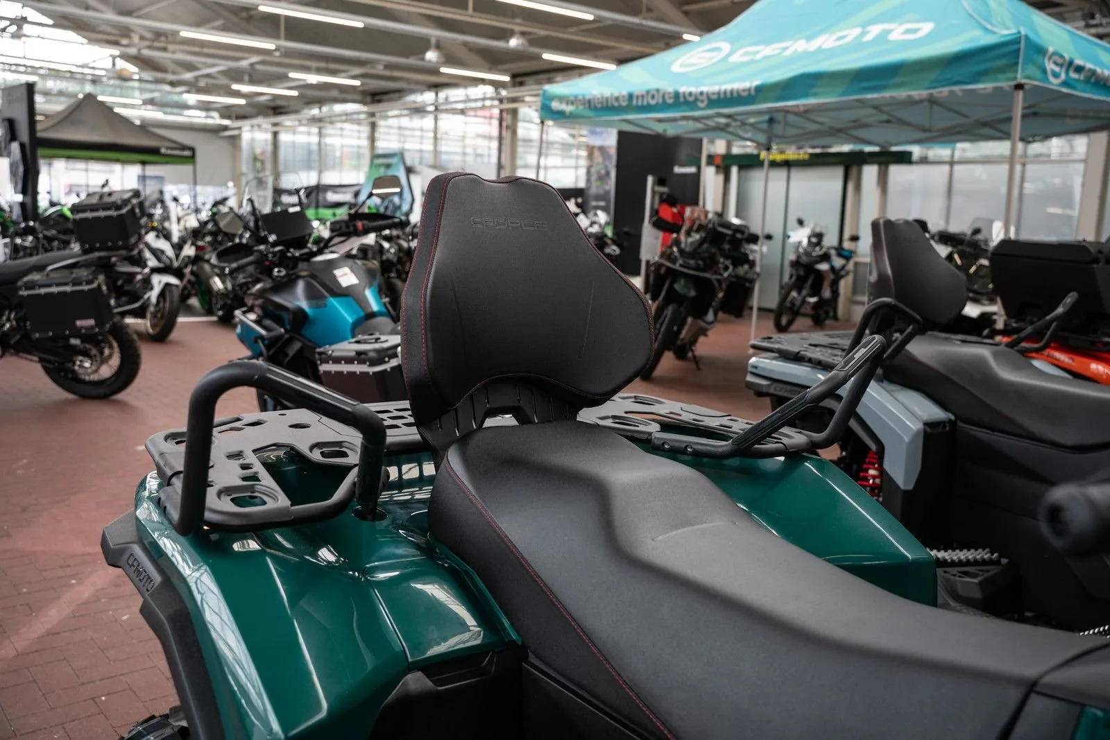 CFMOTO CFORCE C4 Touring ABS EPS