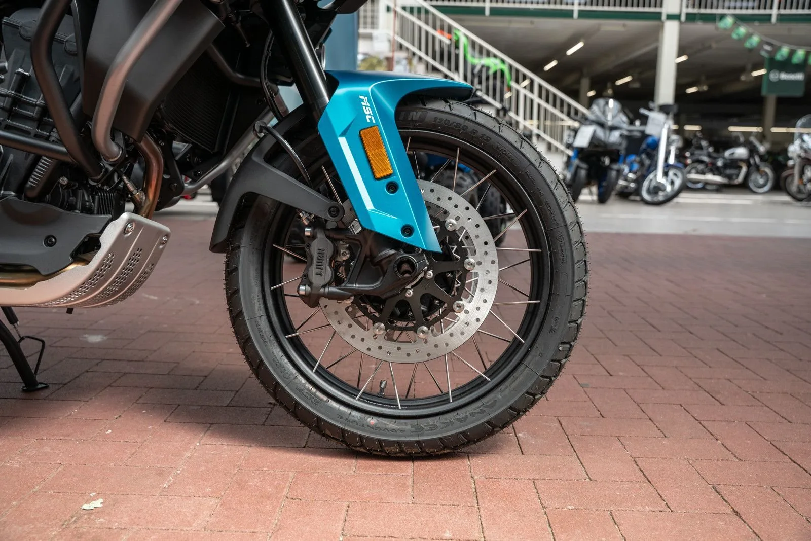 CFMOTO 800MT-ES