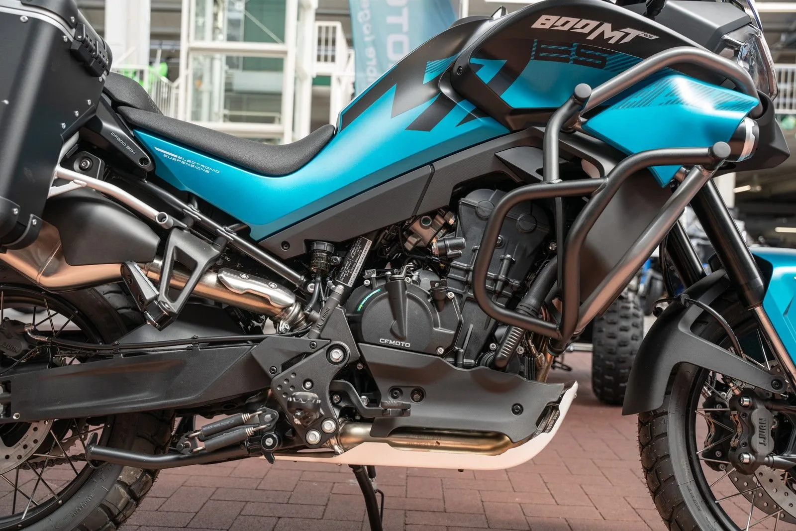 CFMOTO 800MT-ES