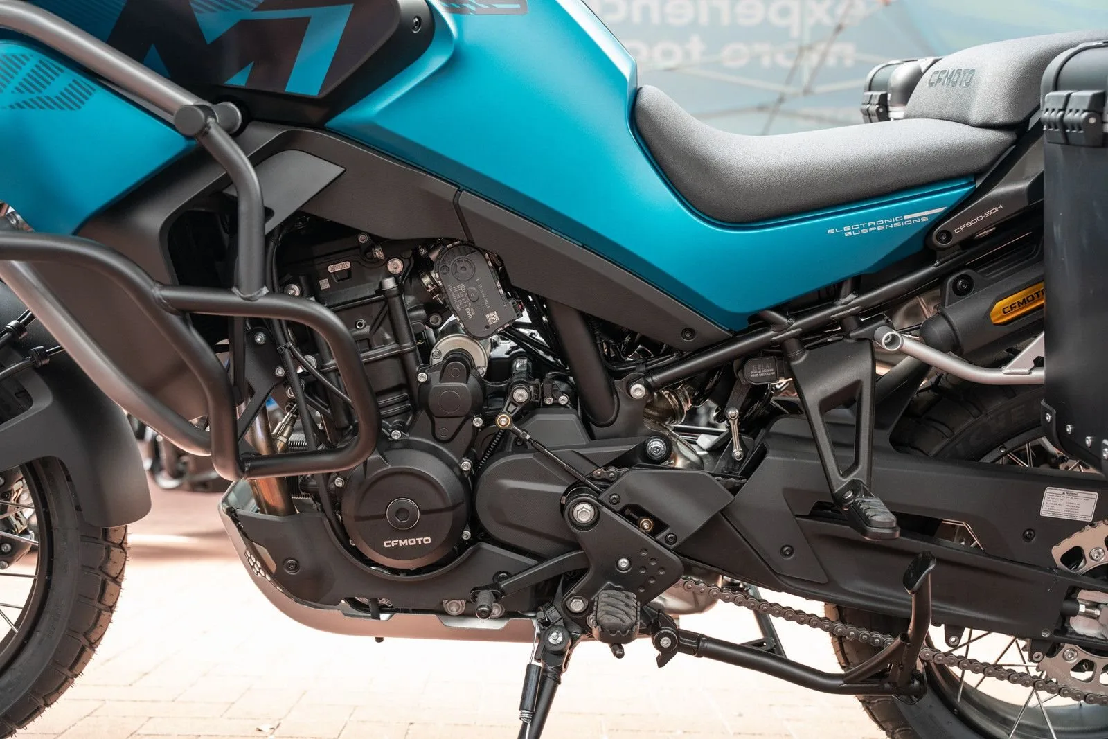 CFMOTO 800MT-ES