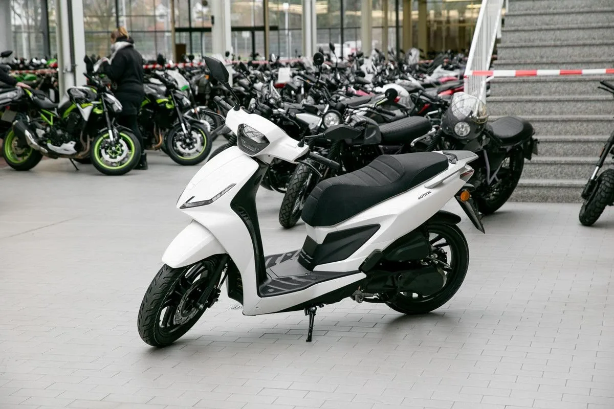 Motron Ventura 125