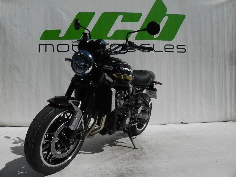 Kawasaki Z900 RS