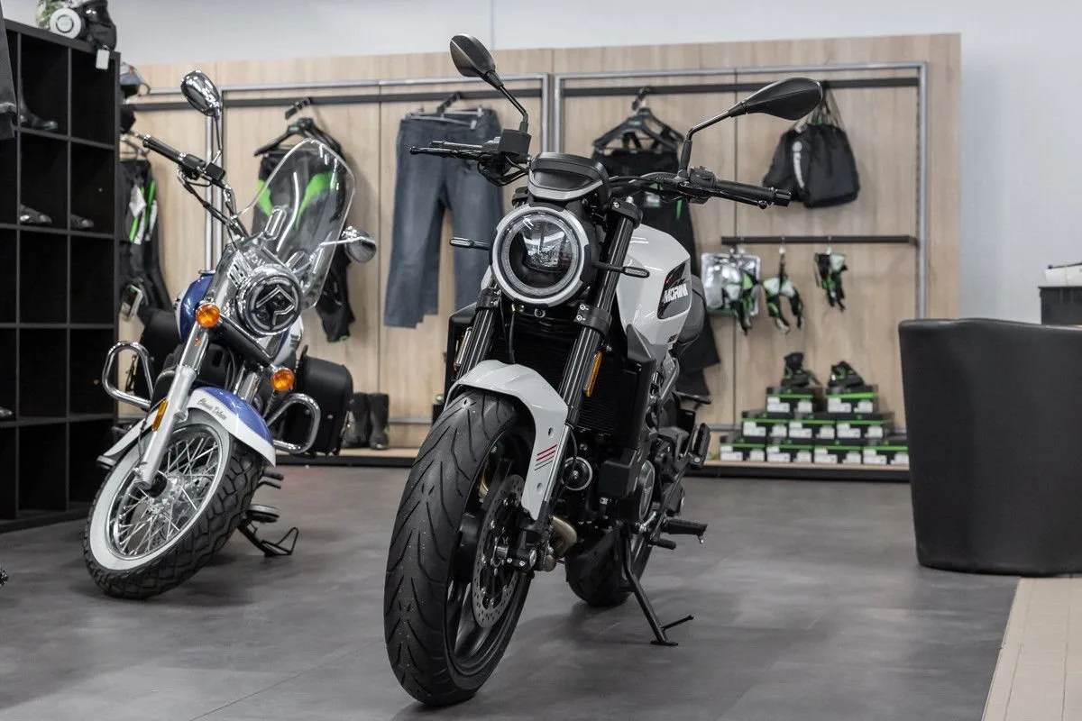 Moto Morini 6 1/2 Seiemmezzo STR