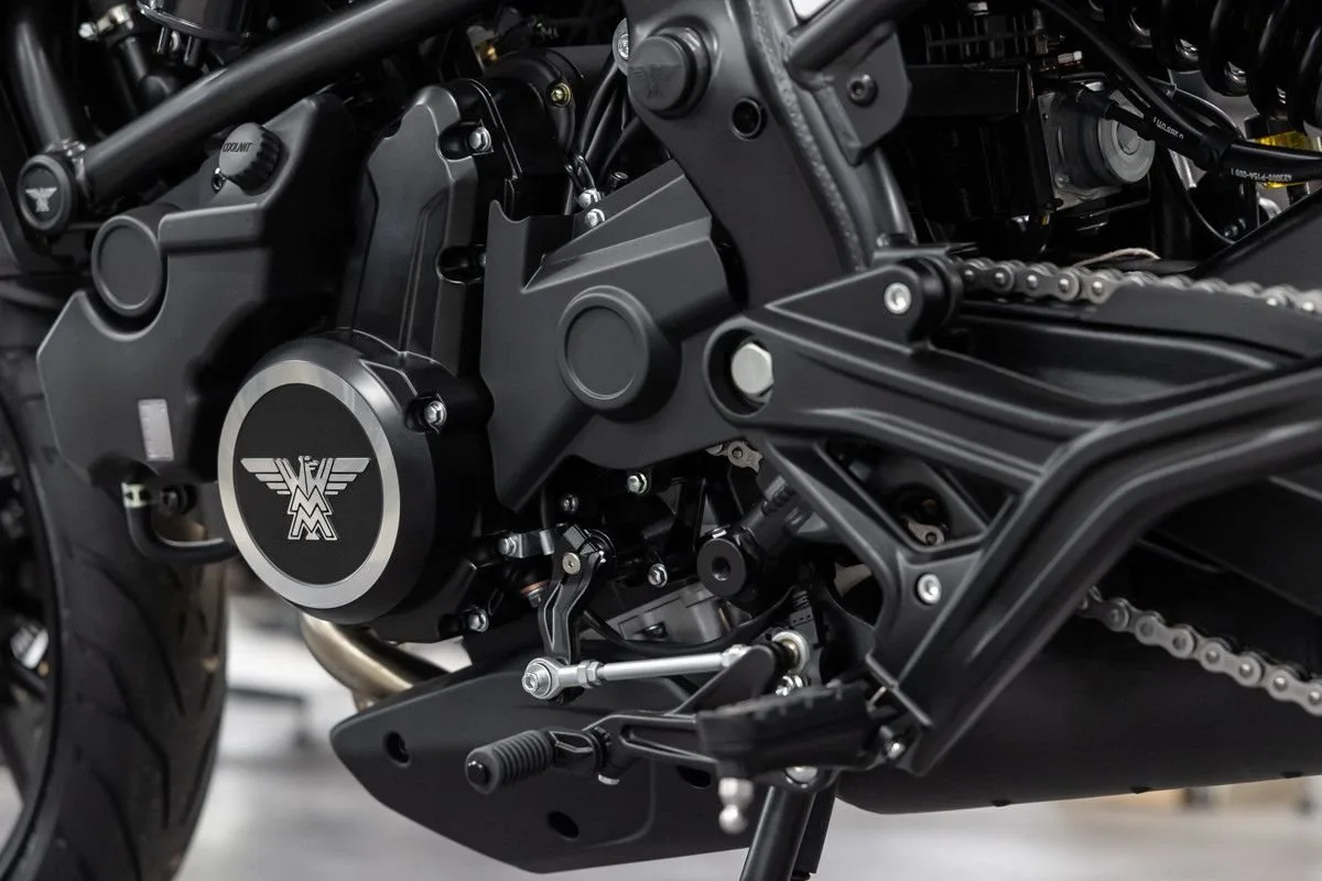 Moto Morini 6 1/2 Seiemmezzo STR