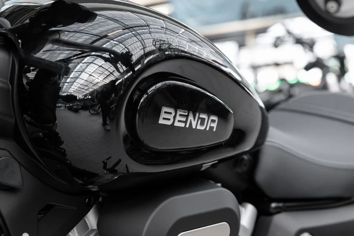 Benda Chinchilla 125