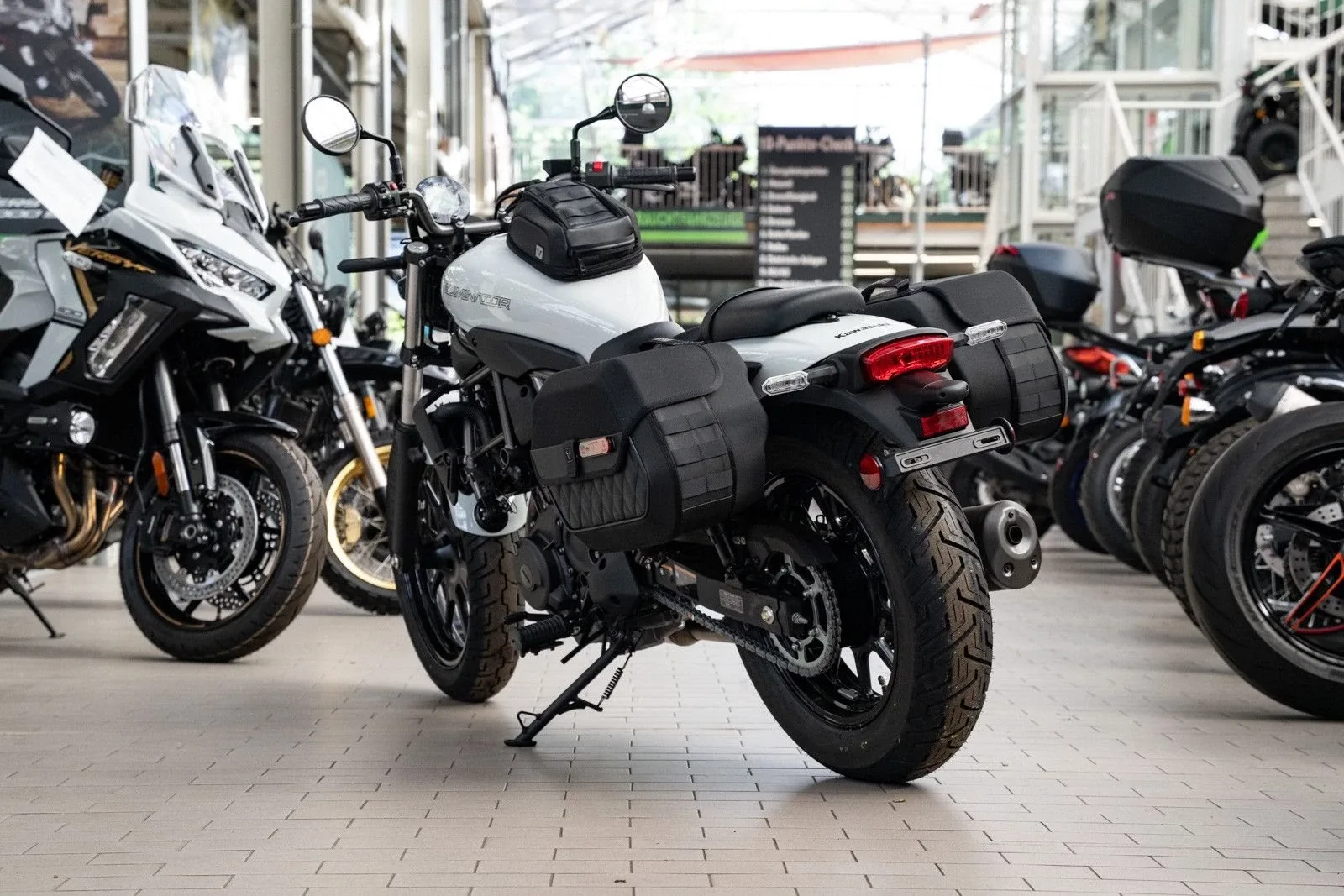 Kawasaki Eliminator 500