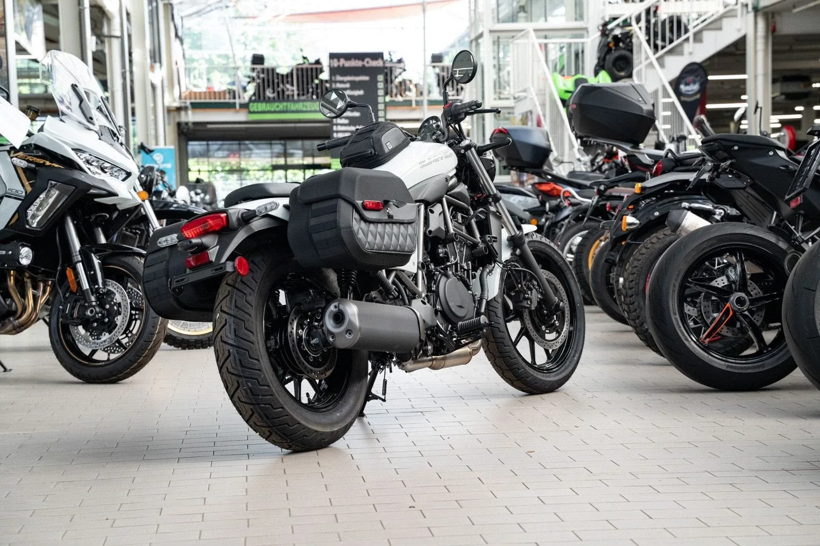 Kawasaki Eliminator 500