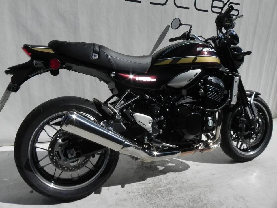 Kawasaki Z900 RS