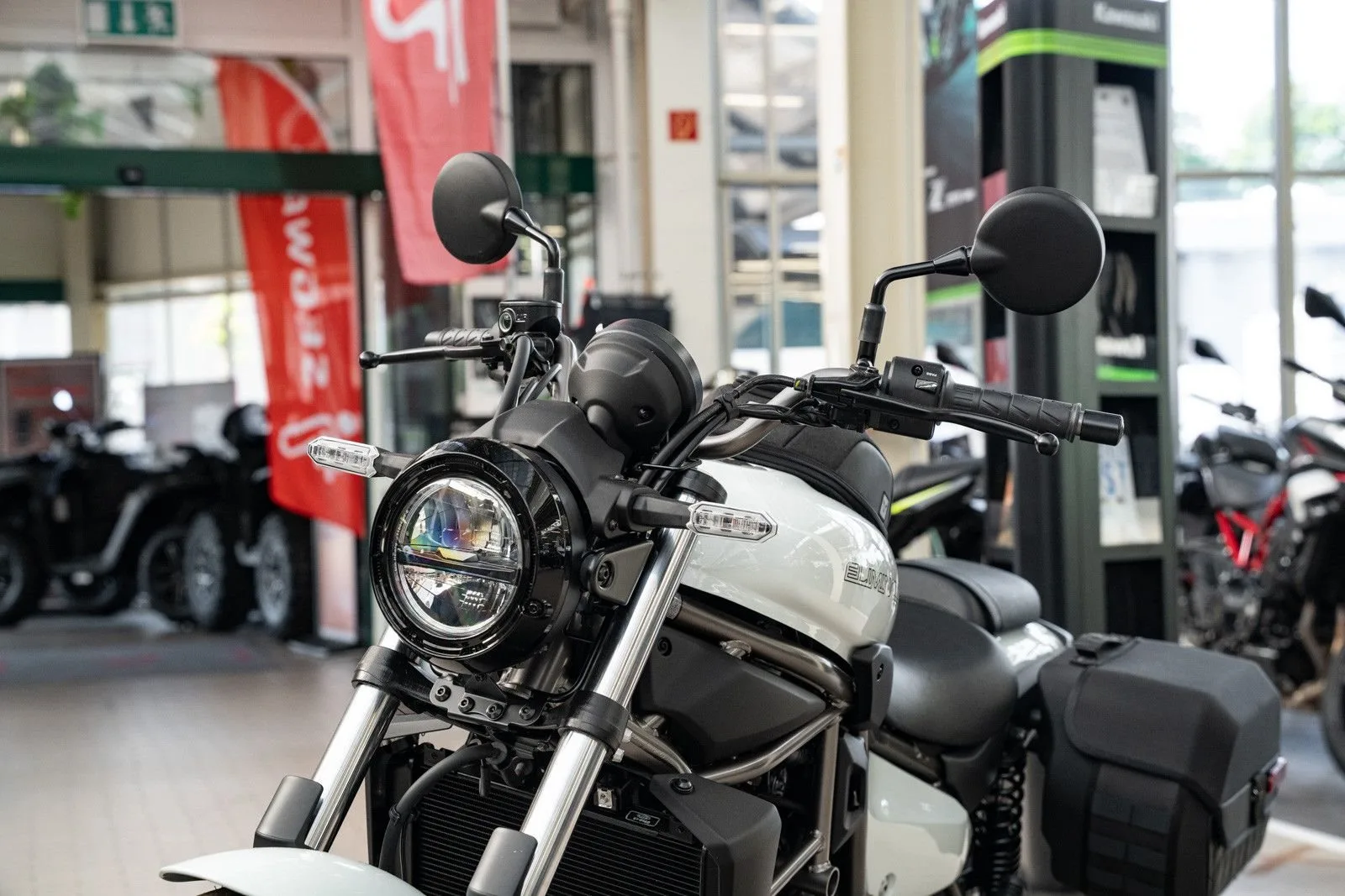 Kawasaki Eliminator 500