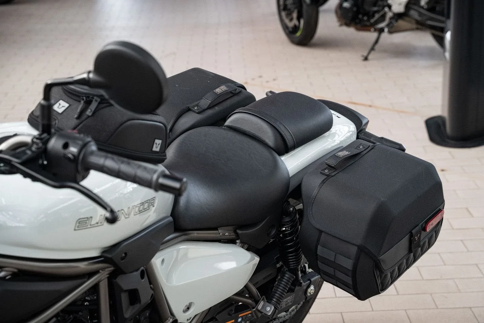 Kawasaki Eliminator 500