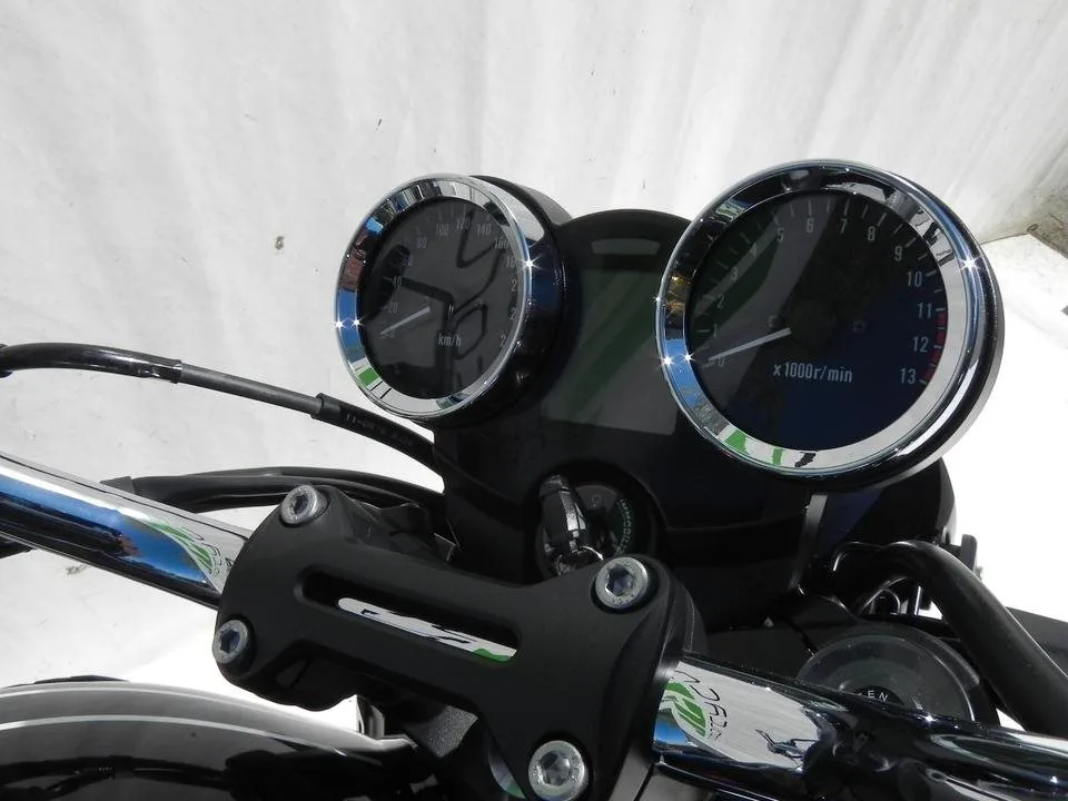 Kawasaki Z900 RS