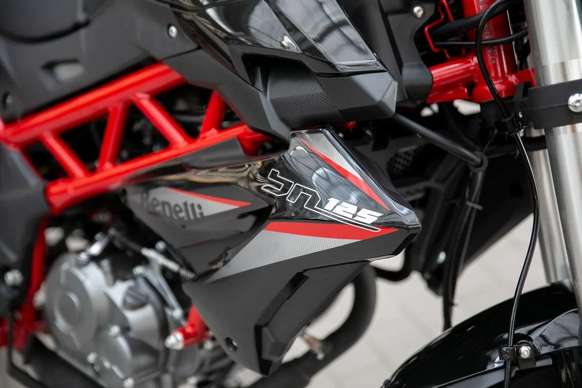 Benelli BN 125