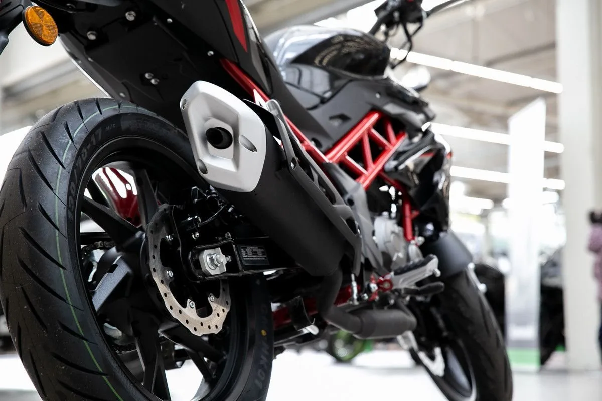 Benelli BN 125