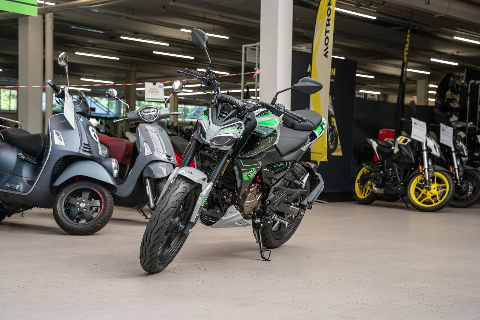 KL Motors KXE 125