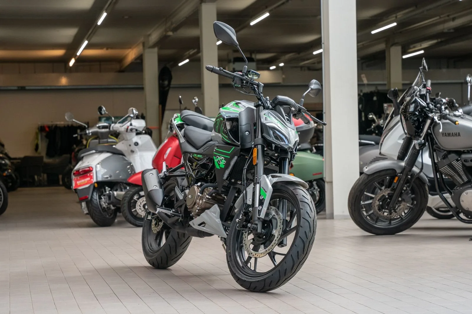 KL Motors KXE 125