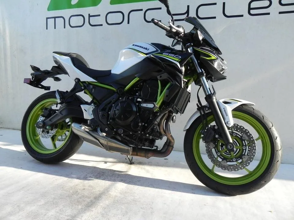 Kawasaki Z650 ABS