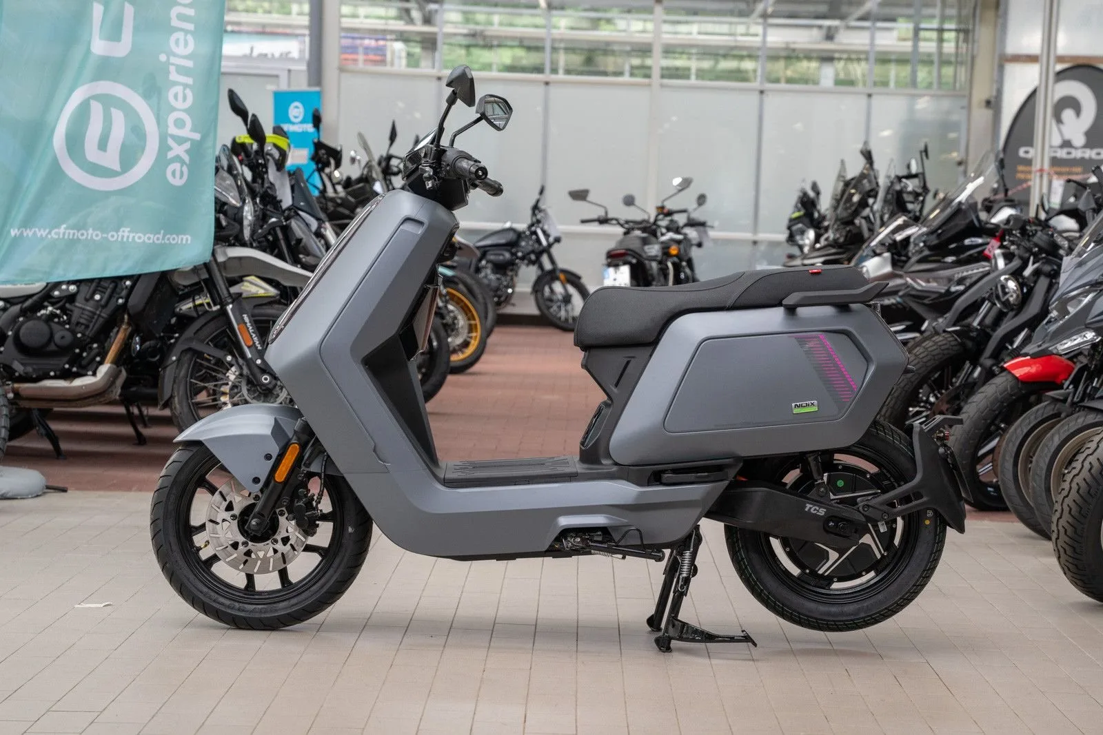 NIU NQiX 150
