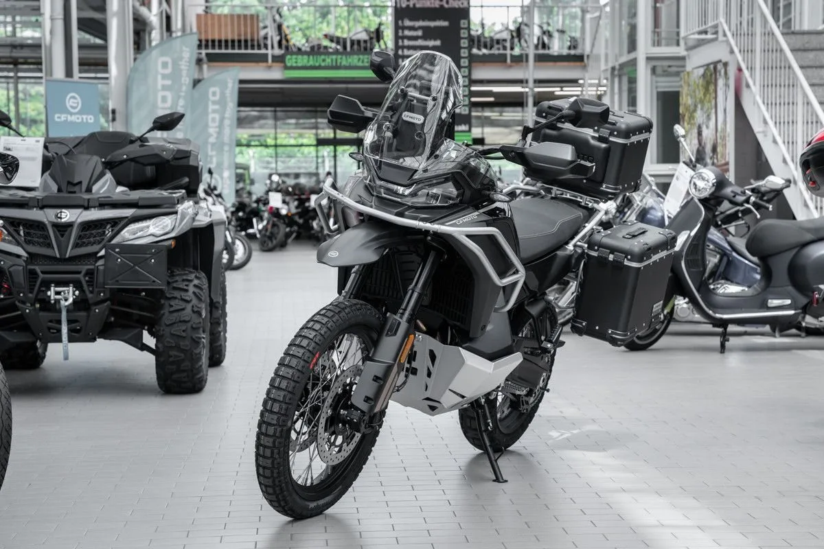 CFMOTO 800MT-X
