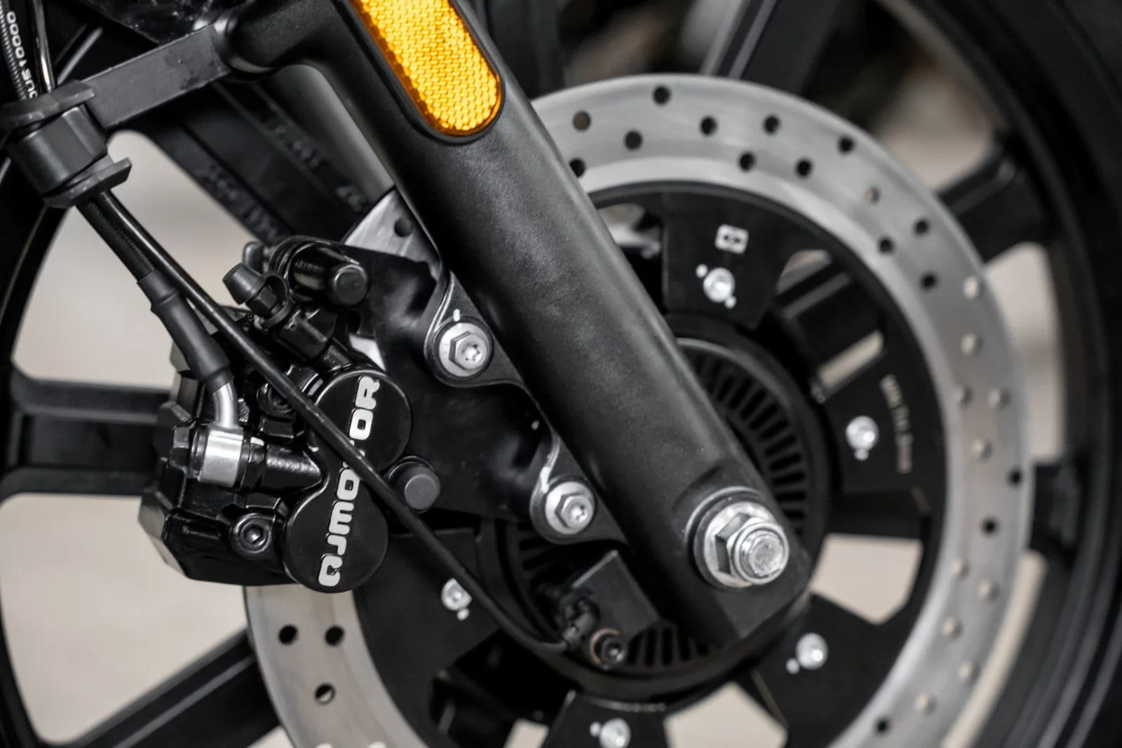 QJ Motor SRV 125