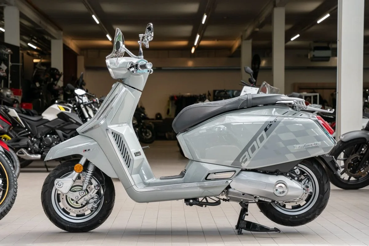 Lambretta X300 GT