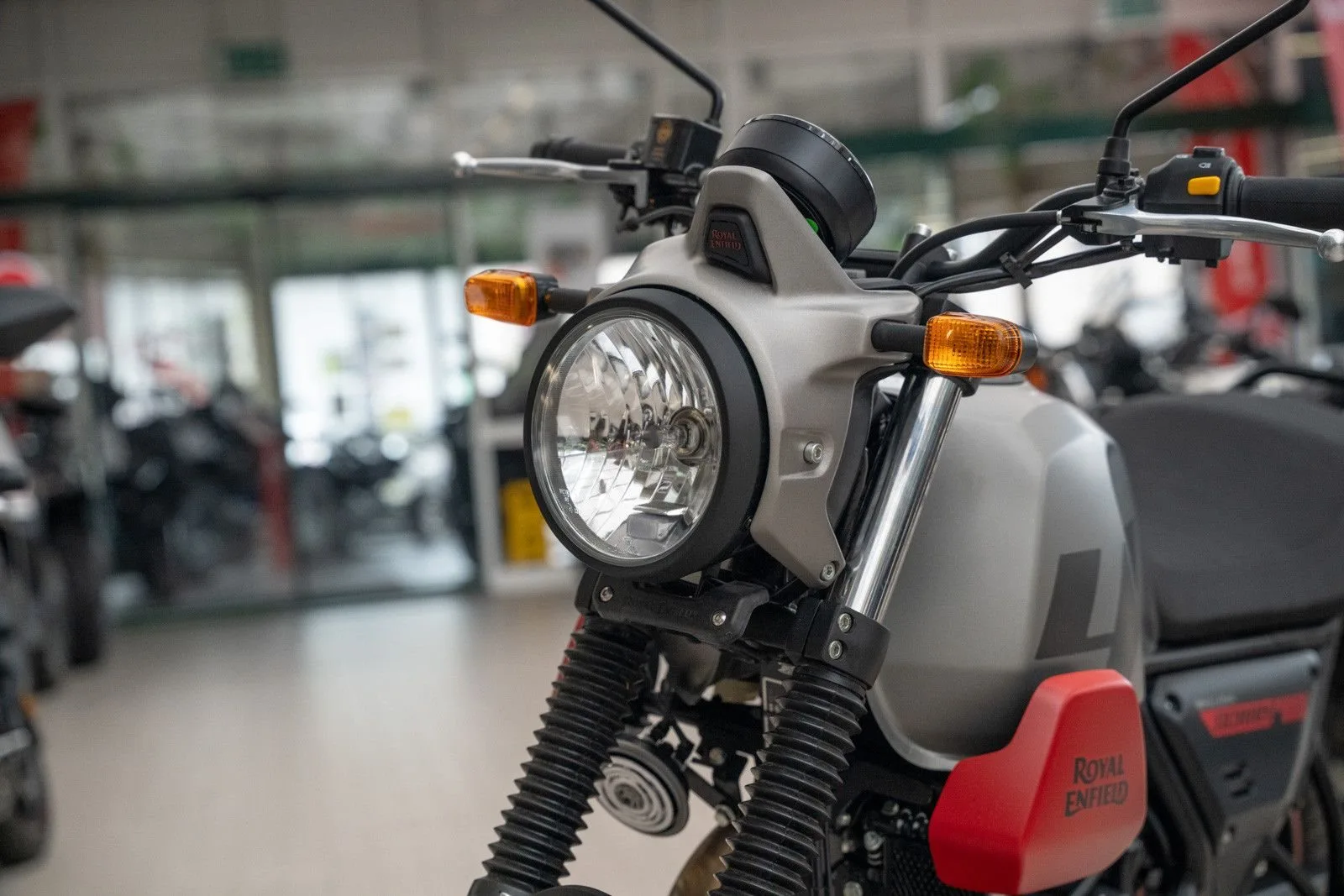 Royal Enfield Scram 411
