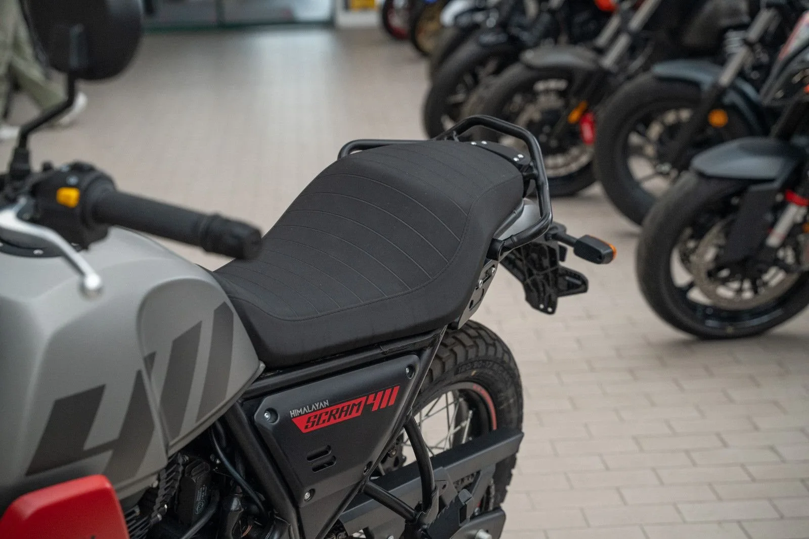 Royal Enfield Scram 411
