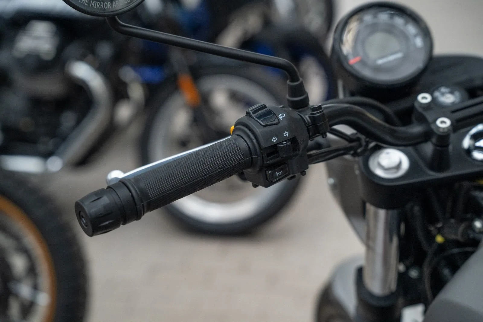 Royal Enfield Scram 411