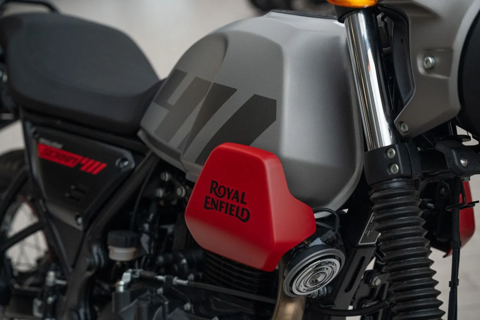 Royal Enfield Scram 411