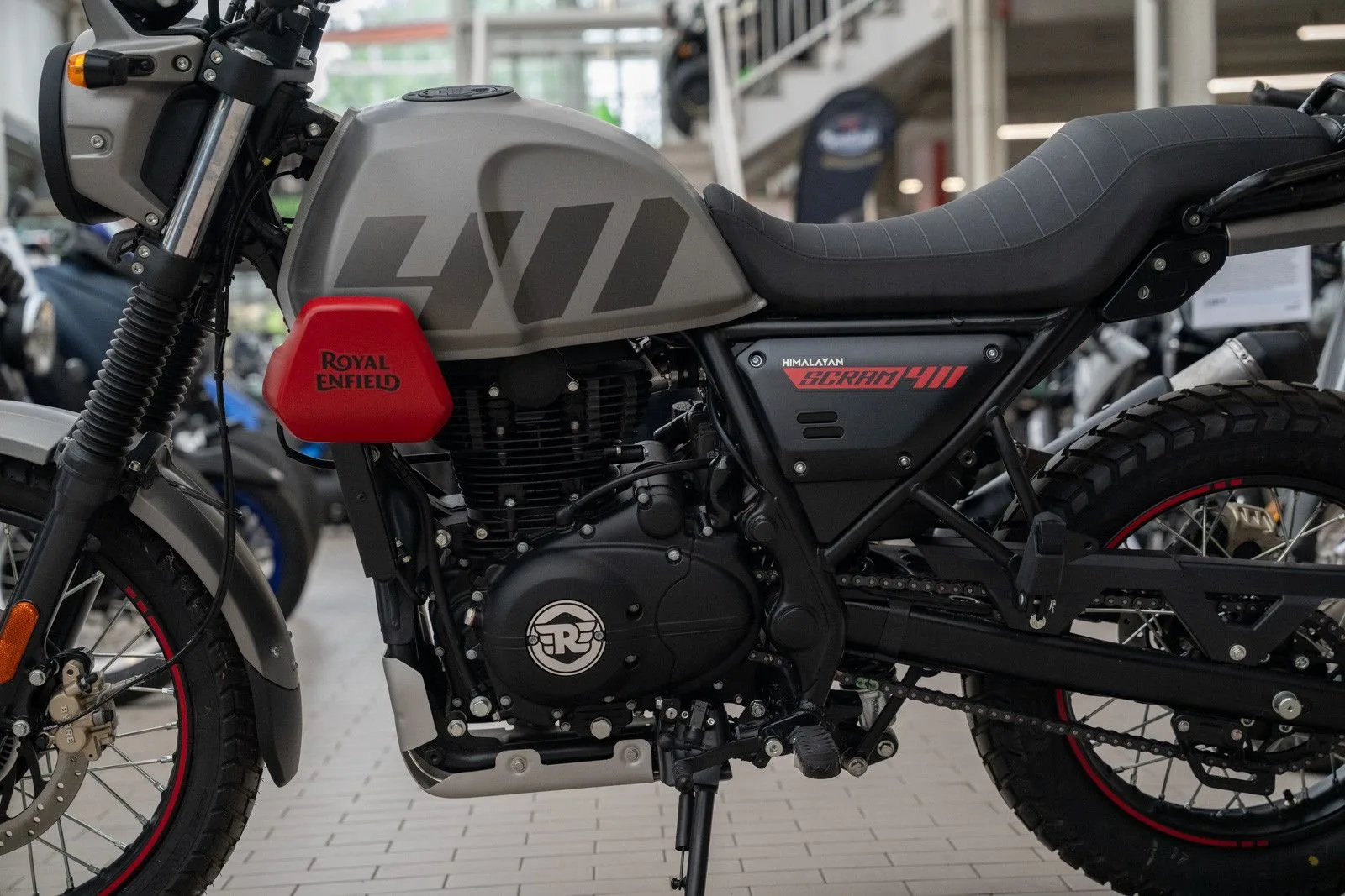 Royal Enfield Scram 411