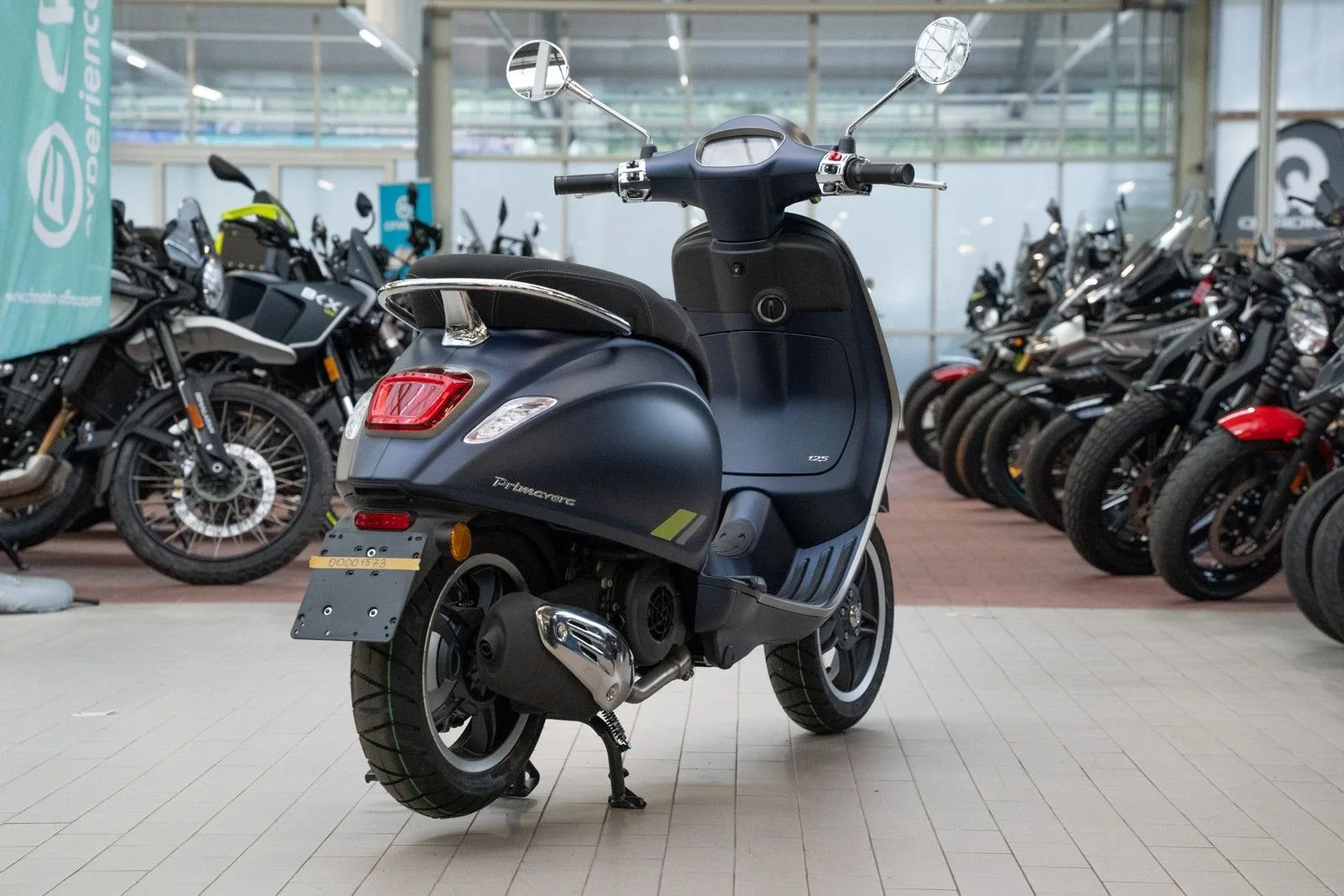 Vespa Primavera Tech 125