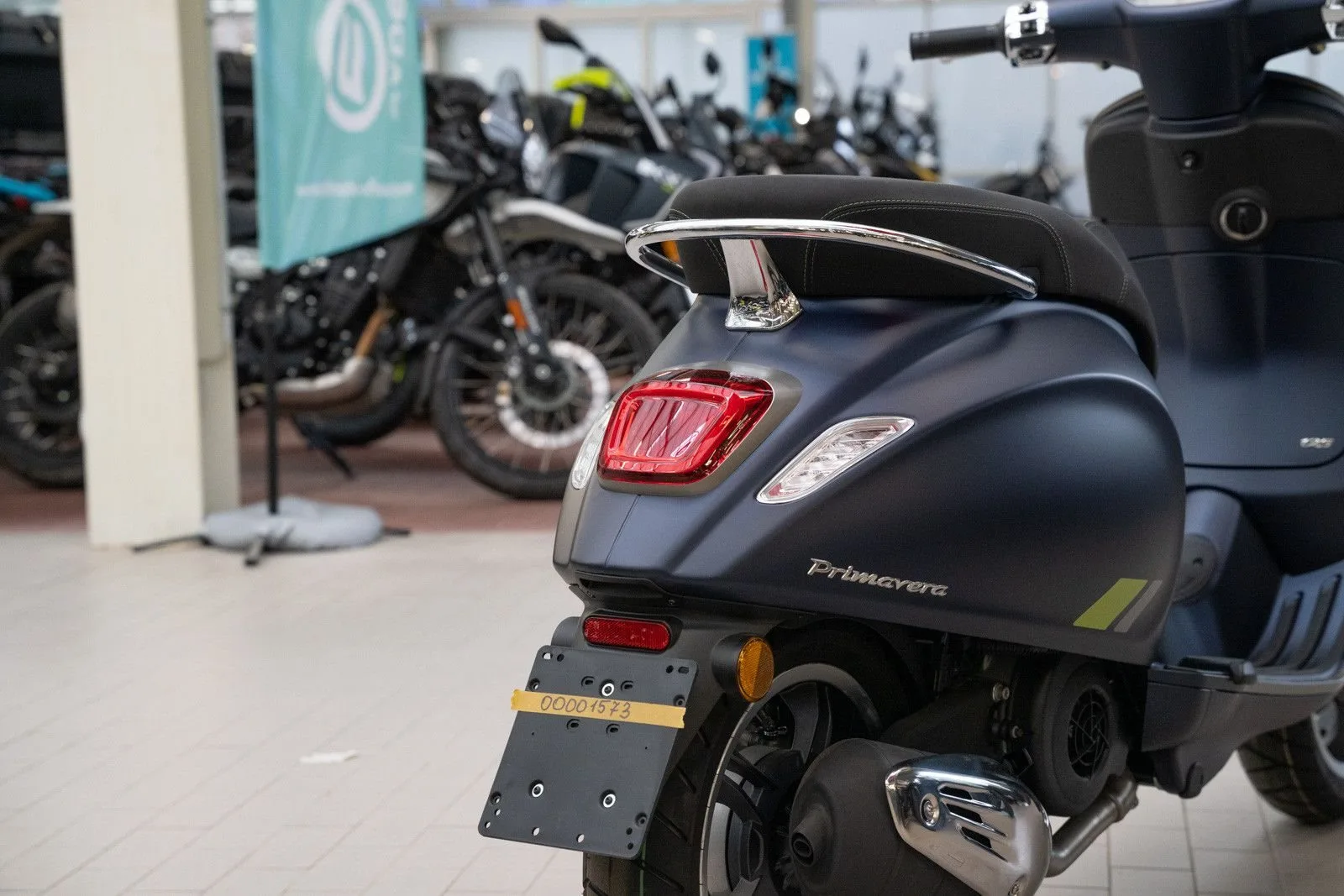 Vespa Primavera Tech 125