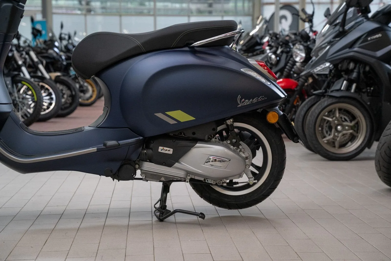 Vespa Primavera Tech 125