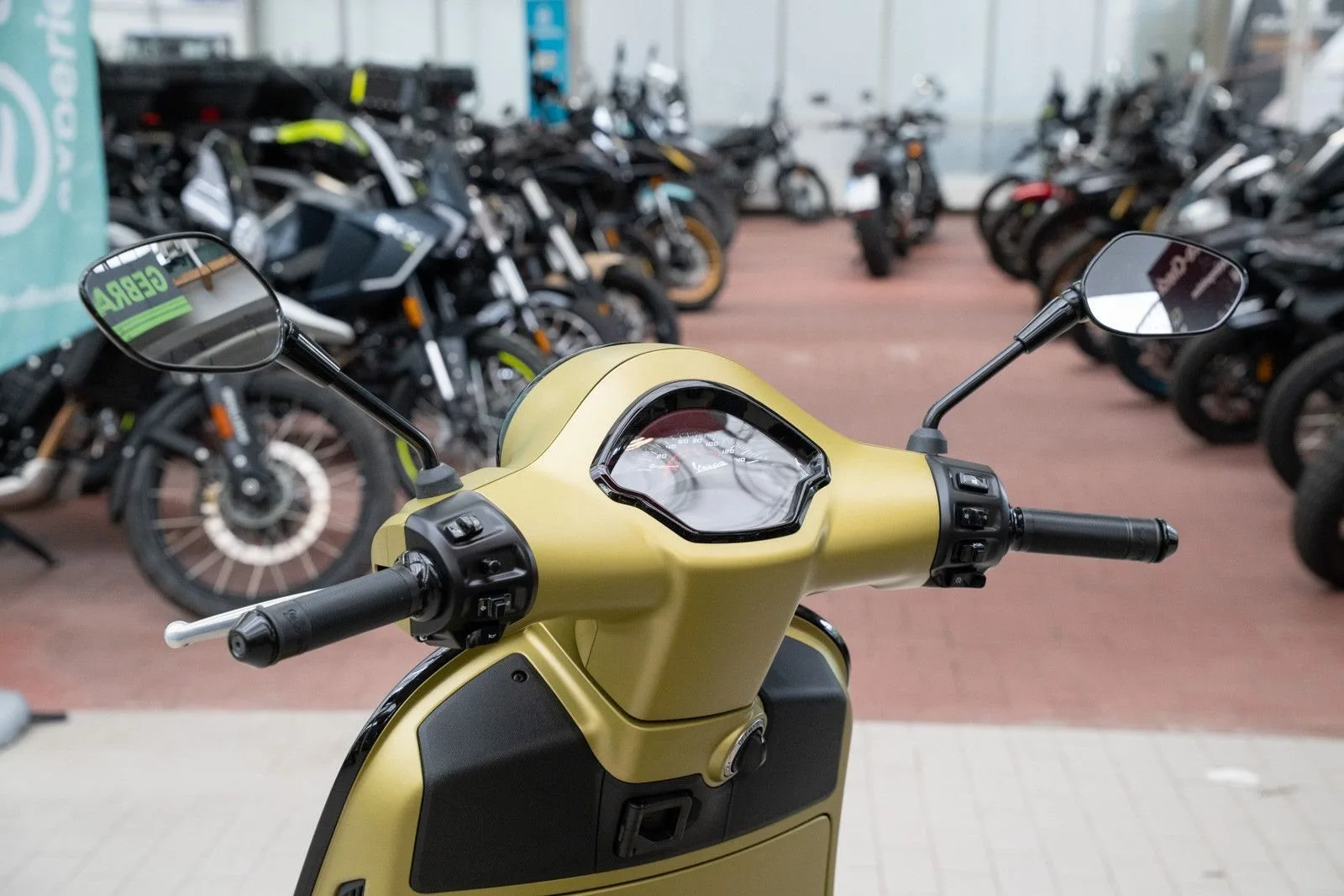 Vespa GTS 125 Supersport iGET