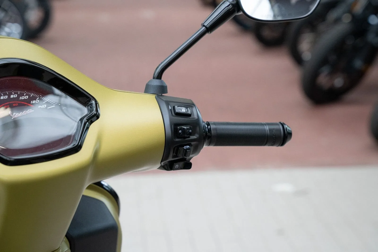 Vespa GTS 125 Supersport iGET