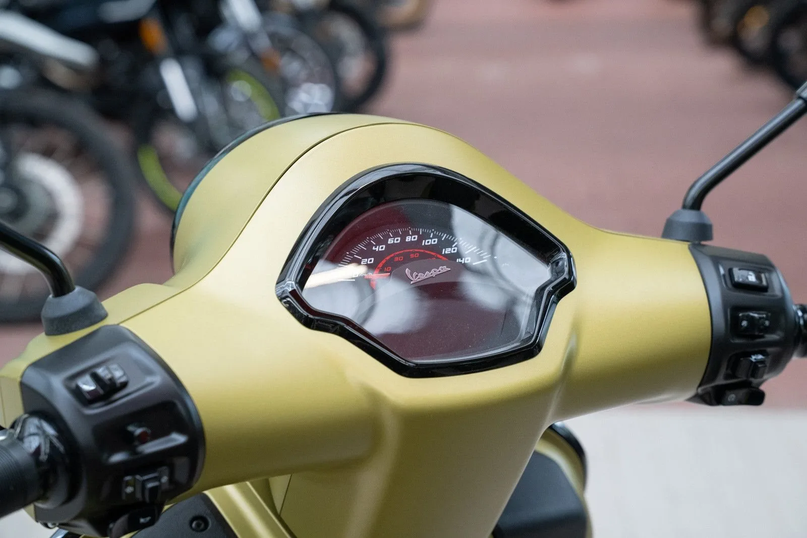 Vespa GTS 125 Supersport iGET