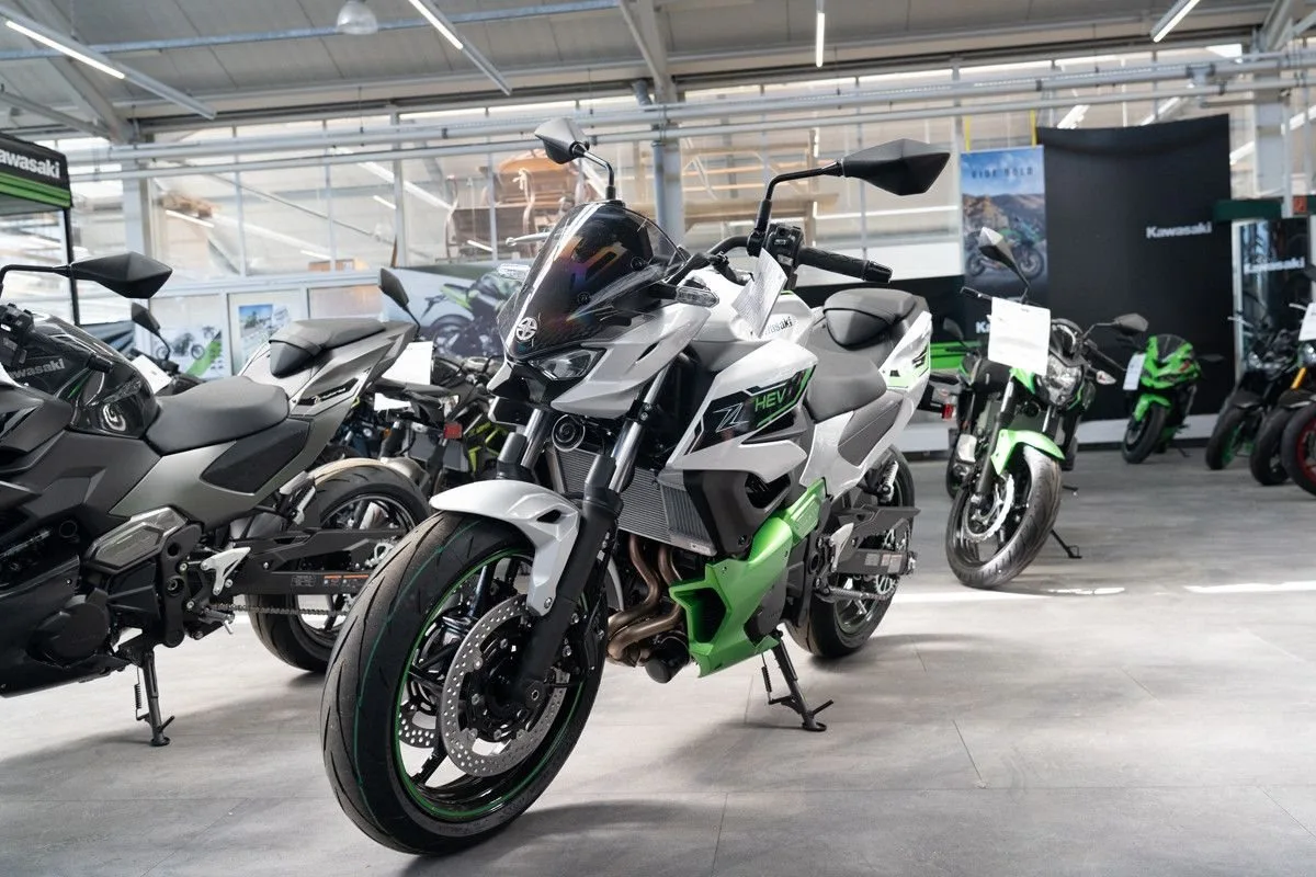Kawasaki Z7 Hybrid