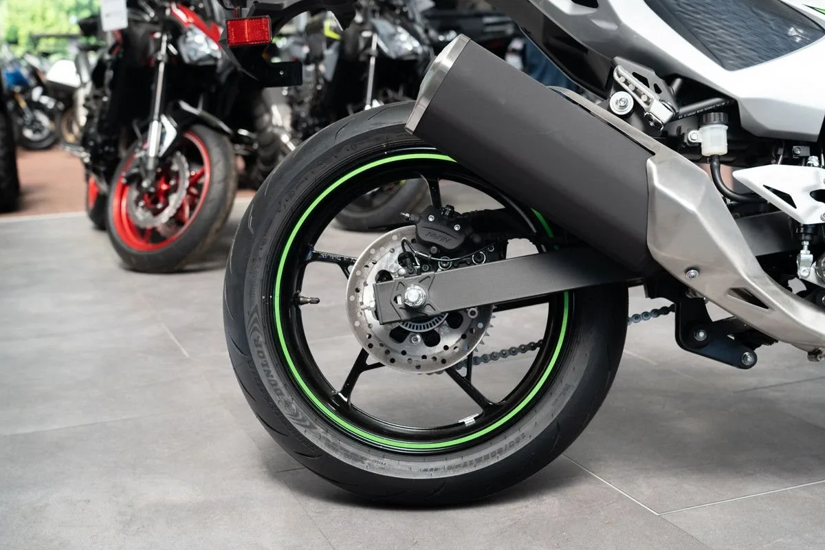 Kawasaki Z7 Hybrid