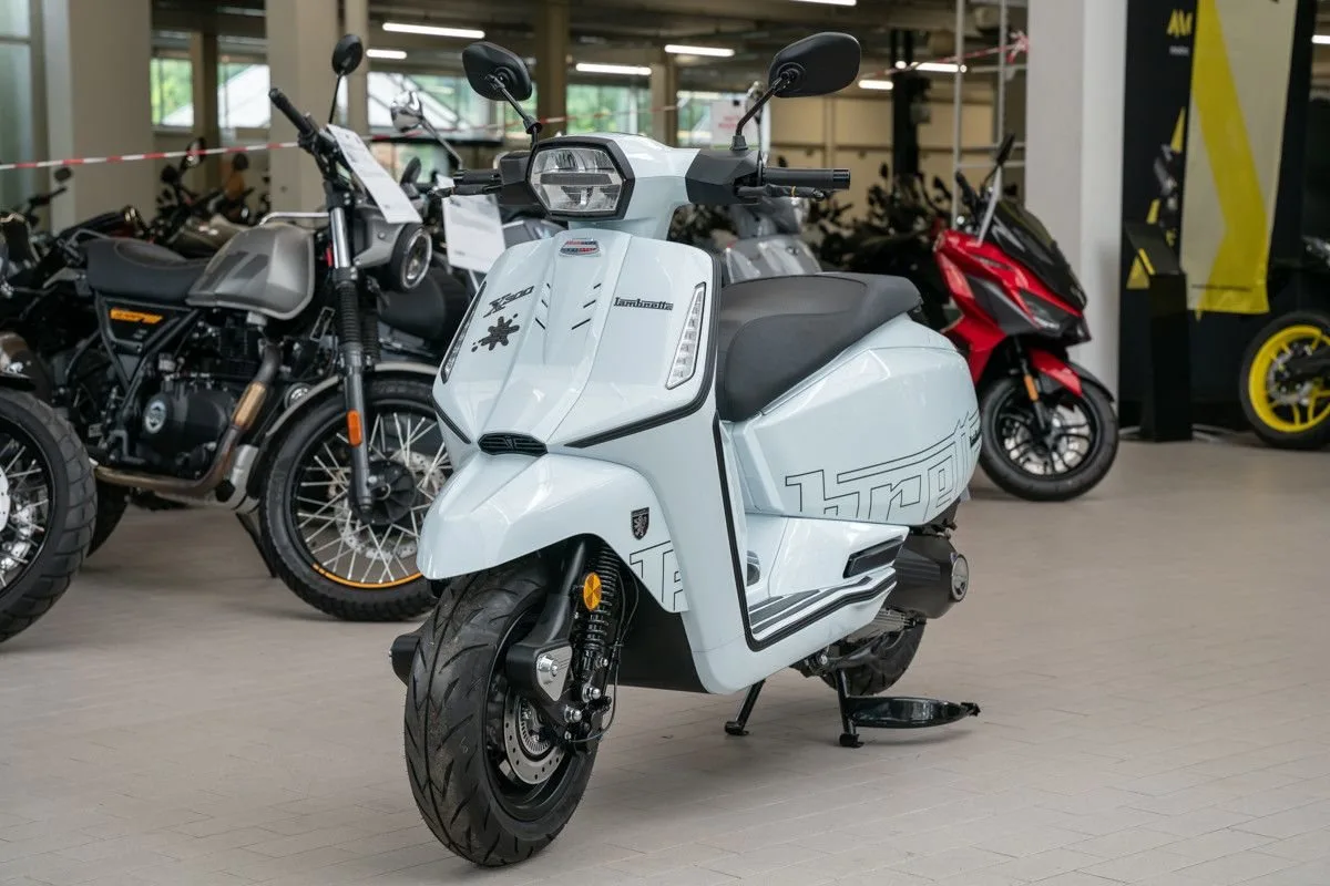 Lambretta X300 GP