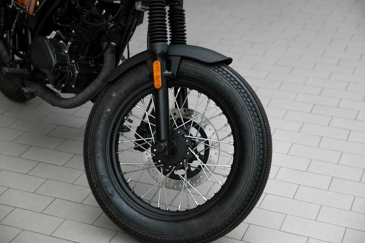 Brixton Rayburn 125
